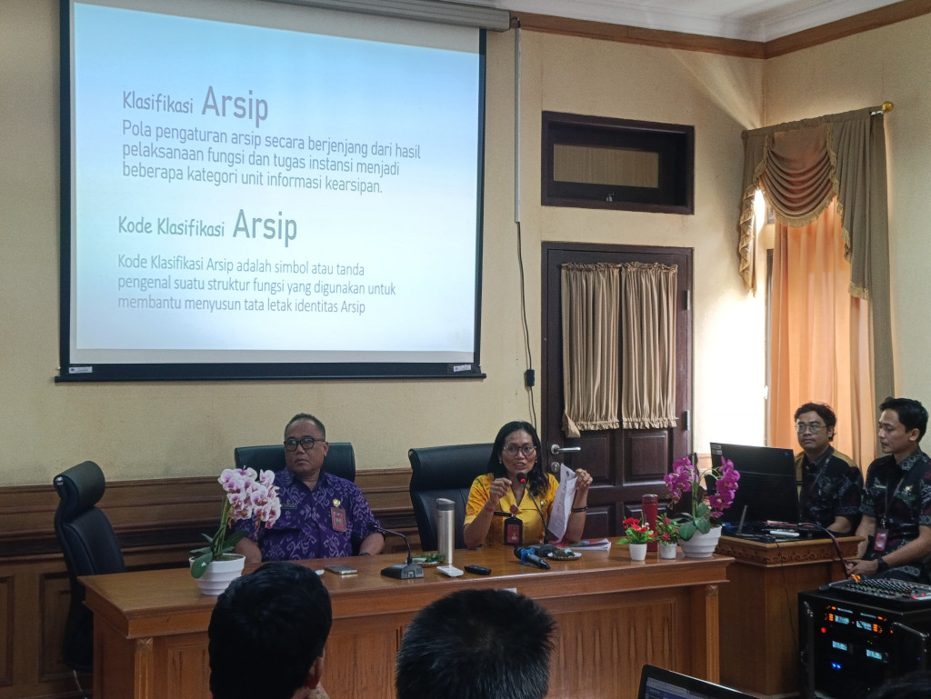Pendampingan Aplikasi E-surat di  Dinas Kesehatan Kabupaten Badung